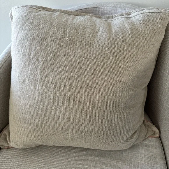 Crate & Barrel Pillow 20x20 - Picture 3 of 3